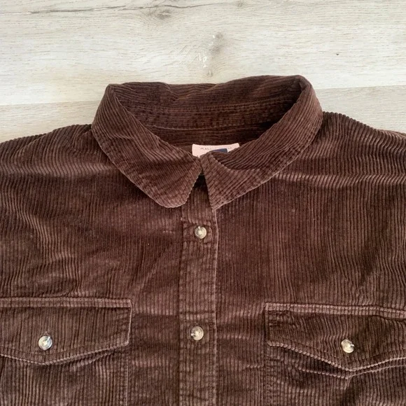 American Eagle Brown Corduroy Button Down Shirt Womens XL Long Sleeve Cotton - Picture 2 of 10